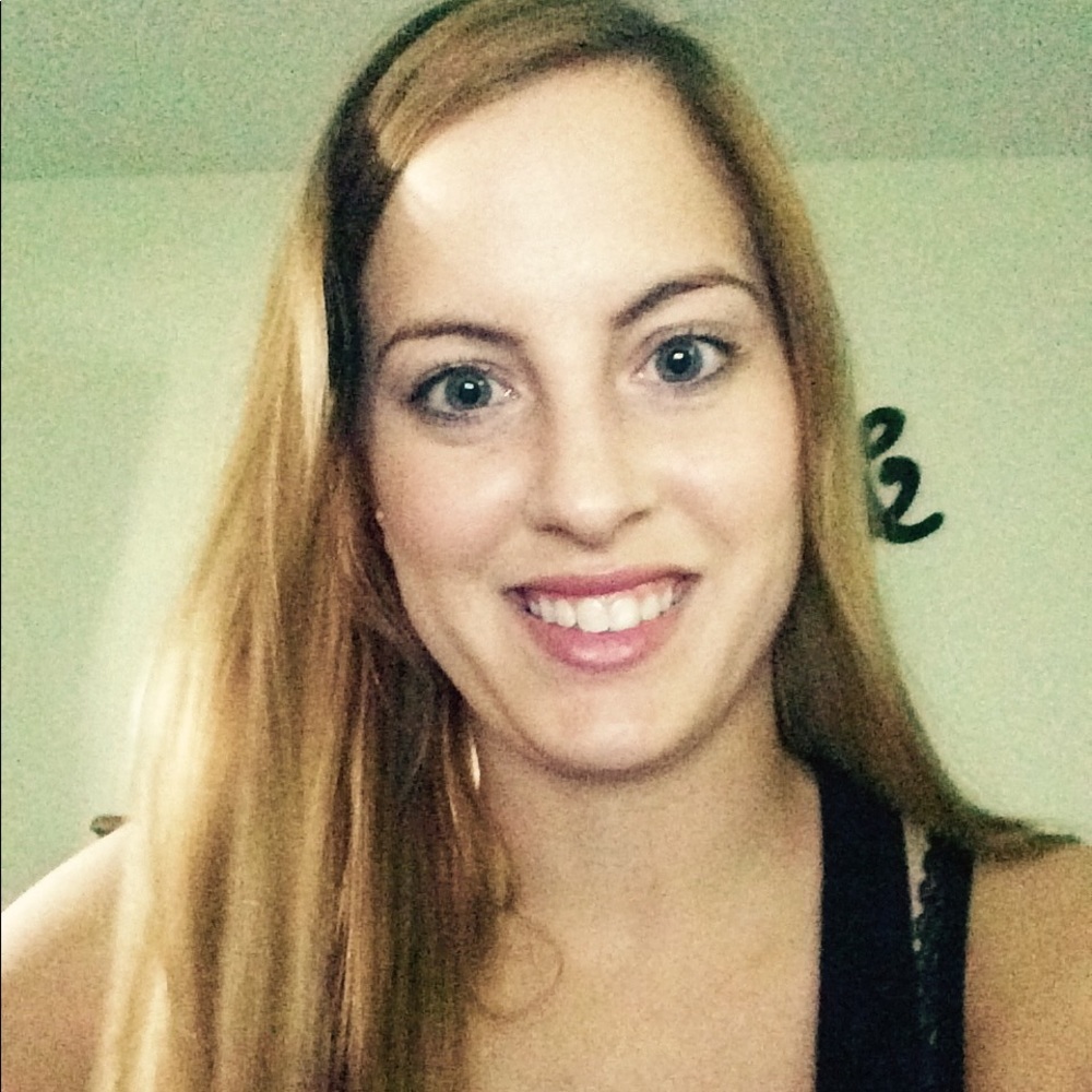 Meet your Posher, Courtney